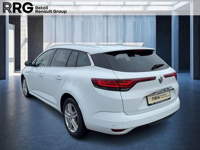 Gebraucht Renault Mégane IV Techno 140 PS (102 kW) 2022 Weiß Limousine