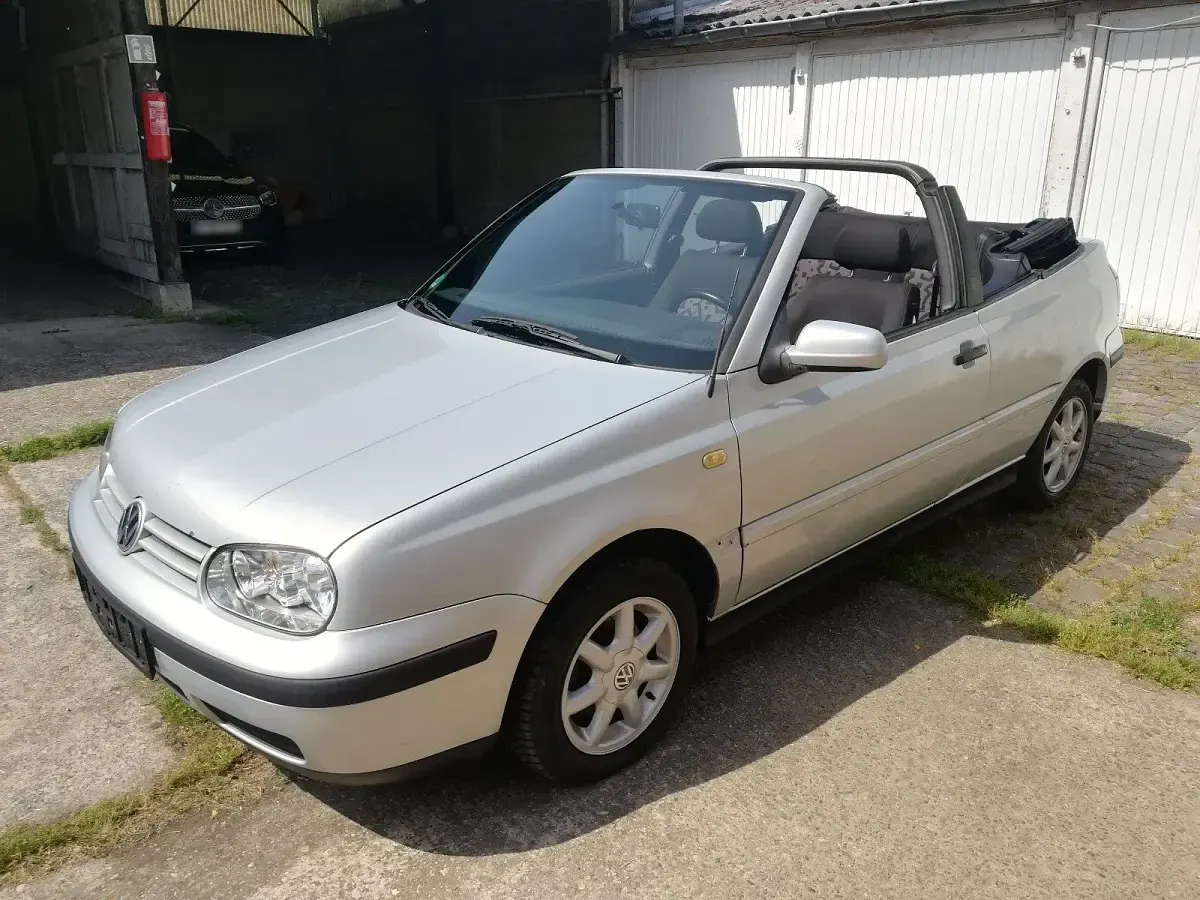 Gebraucht VW Golf Trendline 75 PS (55 kW) 2000 Silber Cabrio