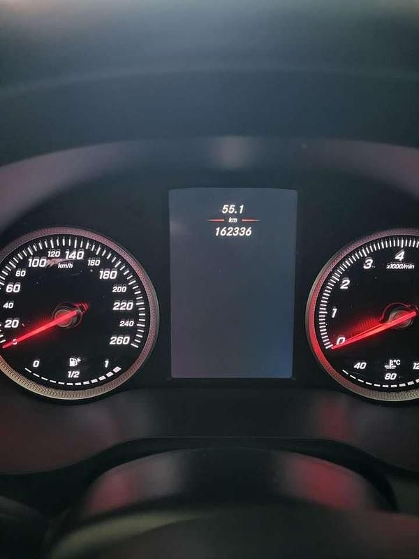 Gebraucht Mercedes 180 150 PS (110 kW) 2017 Limousine