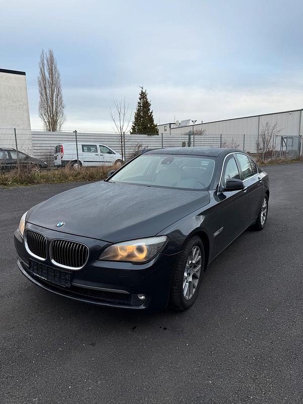 Gebraucht 2010 BMW 730 Limousine | 10.500 € (Superpreis) - Bild 1/4