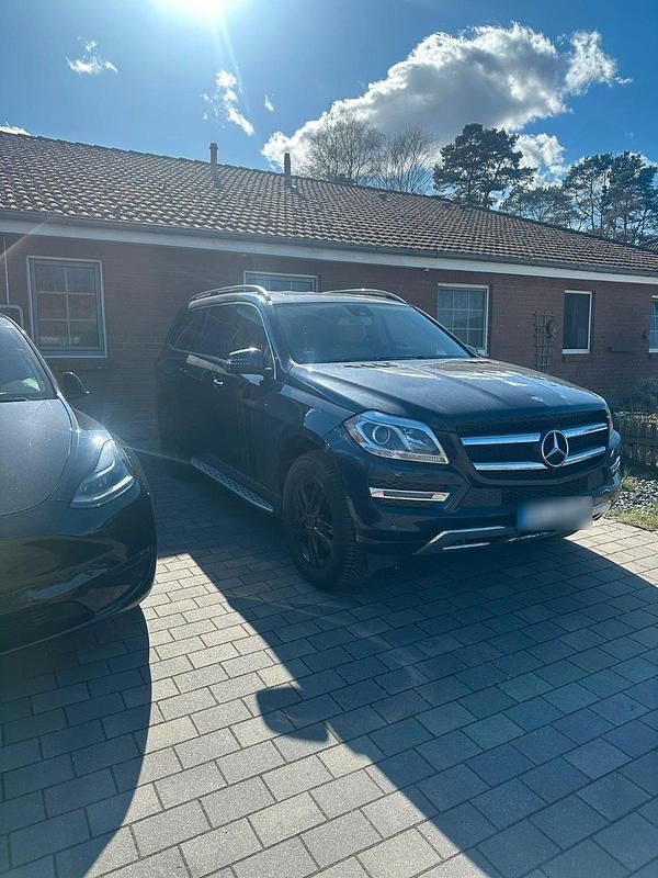 Gebraucht Mercedes GL350 258 PS (189 kW) 2012 Blau SUV