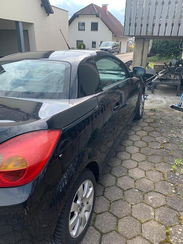 Gebraucht Opel Tigra 90 PS (66 kW) 2006 Schwarz Cabrio