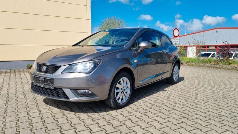 Grau Gebraucht 2014 Seat Ibiza SC Style Kleinwagen | 2.999 € (Superpreis) - Bild 1/4