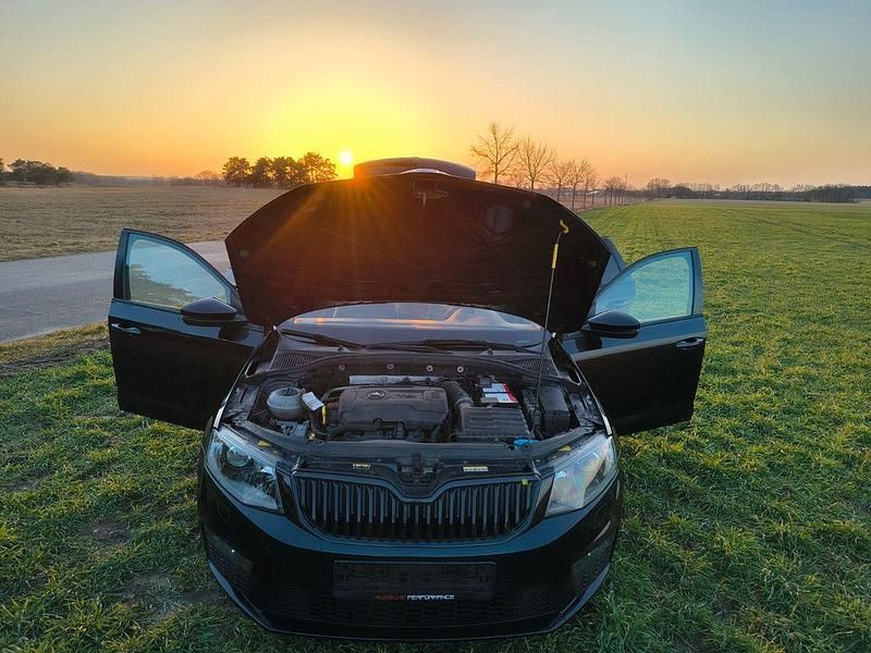 Gebraucht Skoda Octavia RS 220 PS (161 kW) 2016 Schwarz Kombi