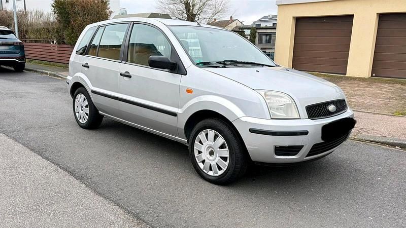 Gebraucht Ford Fusion 80 PS (58 kW) 2004 Silber Kleinwagen