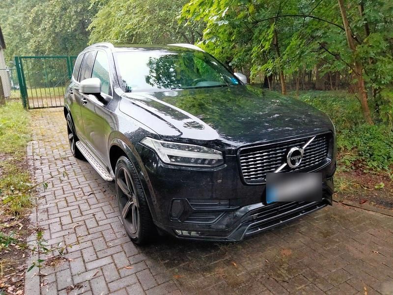 Schwarz Gebraucht 2016 Volvo XC90 R-Design SUV | 29.990 € (Fairer Preis) - Bild 1/4