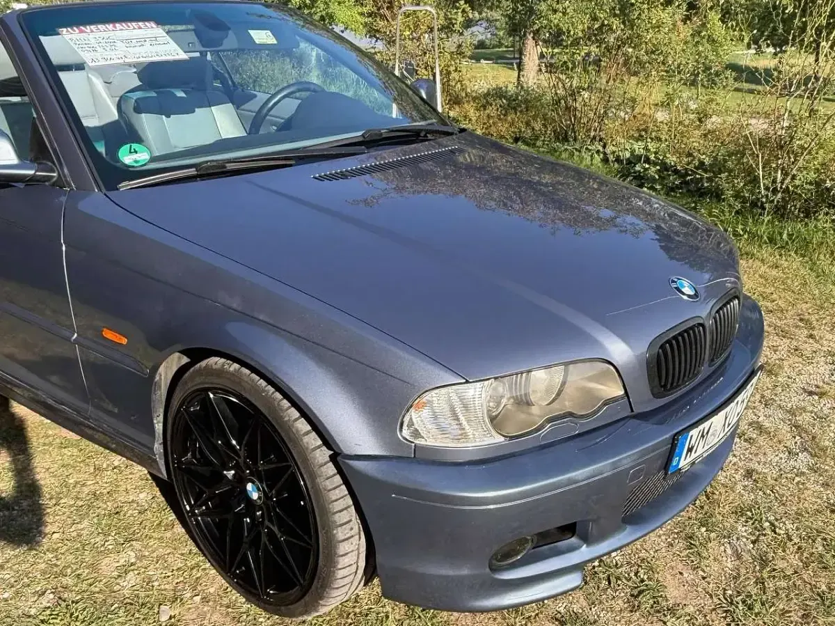 Gebraucht BMW 330 Cabriolet 231 PS (169 kW) 2002 Blau Cabrio