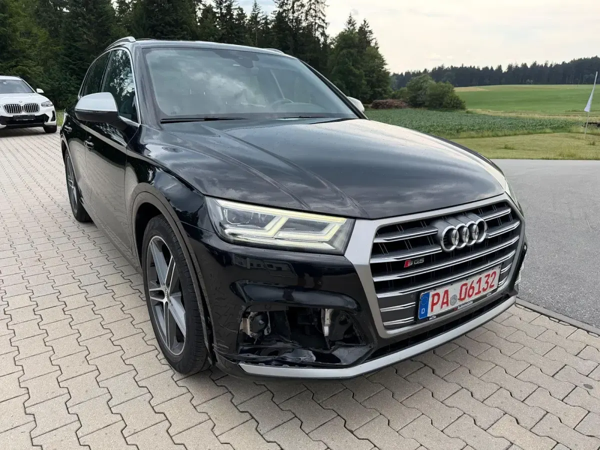 Gebraucht Audi SQ5 Sport 354 PS (260 kW) 2018 Schwarz SUV