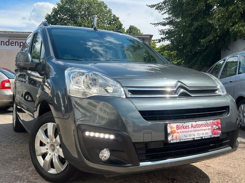 Grau Gebraucht 2018 Citroën Berlingo PureTech Van / Kleinbus | 6.499 € - Bild 1/4