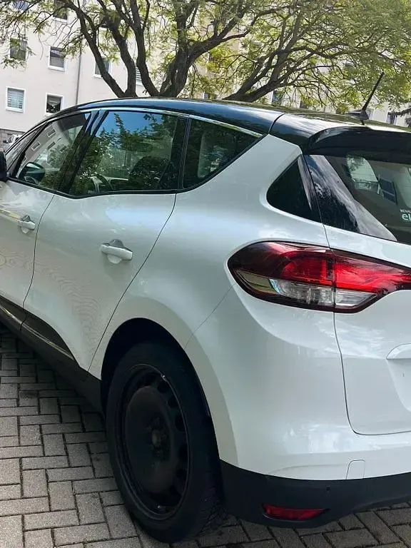 Gebraucht Renault Scénic IV LIMITED 116 PS (85 kW) 2019 Weiß Van / Kleinbus