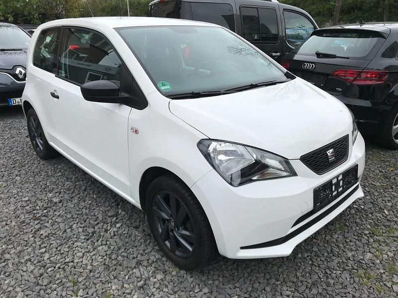 Weiß Gebraucht 2017 Seat Mii Reference Kleinwagen | 6.990 € (Fairer Preis) - Bild 1/4