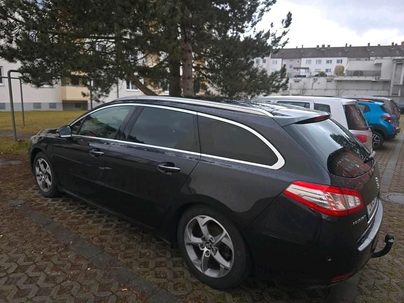 Gebraucht Peugeot 508 SW 180 PS (132 kW) 2017 Schwarz Kombi