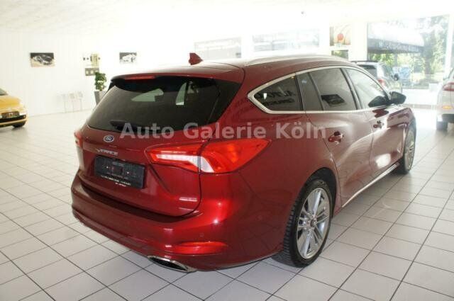 Gebraucht Ford Focus Vignale 125 PS (91 kW) 2019 Rot metallic Kombi