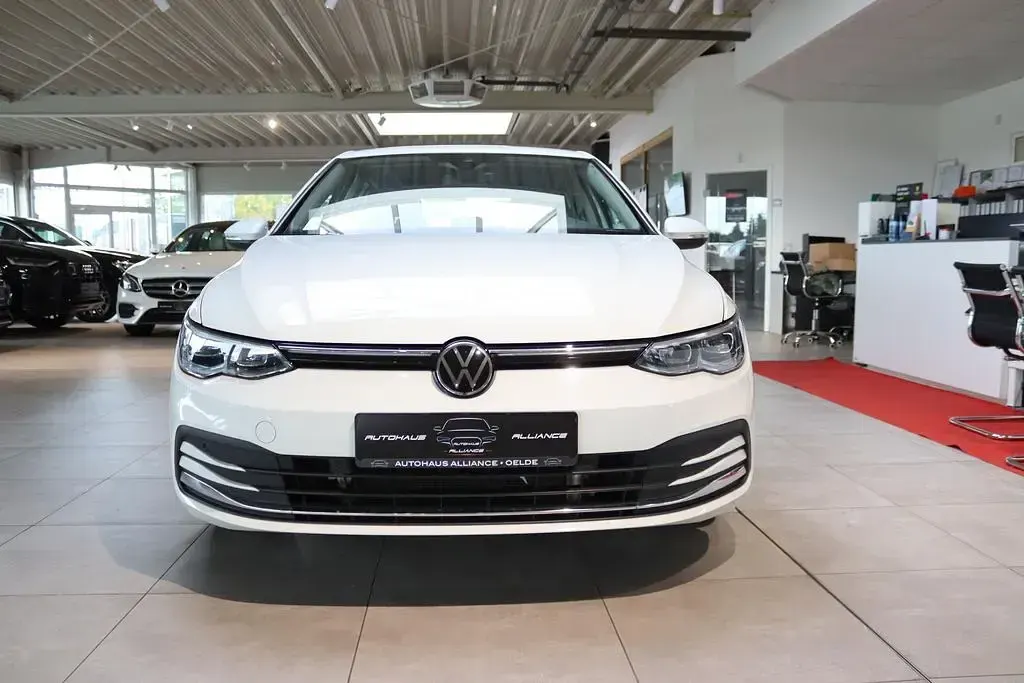 Gebraucht VW Golf VII Style 204 PS (150 kW) 2021 Weiß Kleinwagen