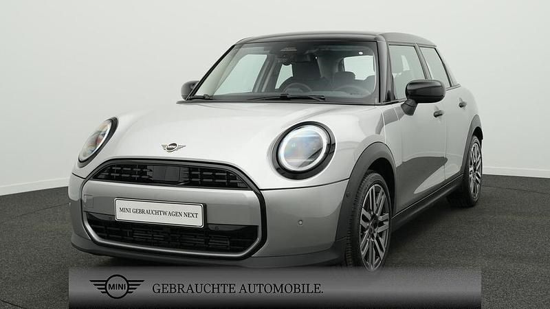 Używany Mini Cooper Classic 114 kW (156 KM) 2025 Srebrny Hatchback