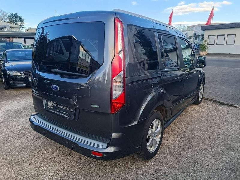 Gebraucht Ford Tourneo Connect Titanium 101 PS (74 kW) 2015 Grau Van / Kleinbus