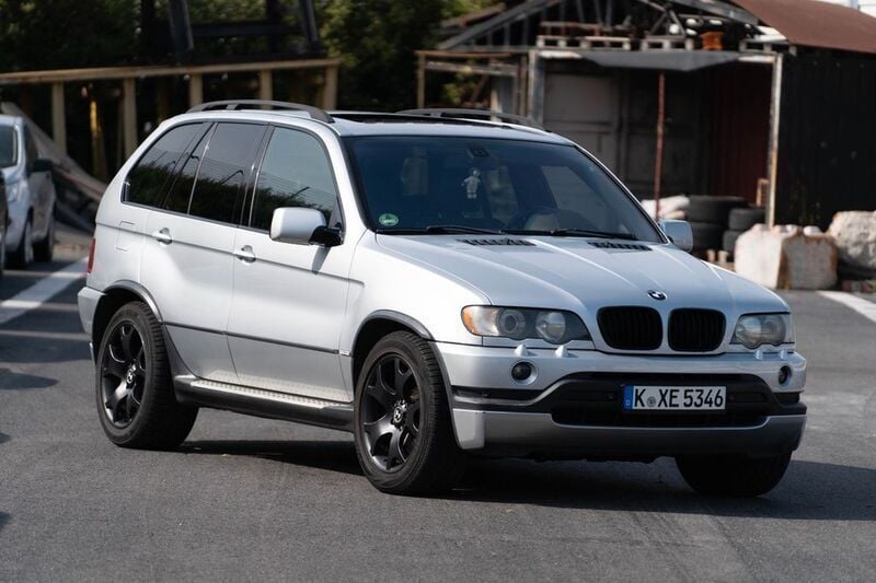 Silber Gebraucht 2002 BMW X5 Performance SUV | 8.900 € (Superpreis) - Bild 1/4