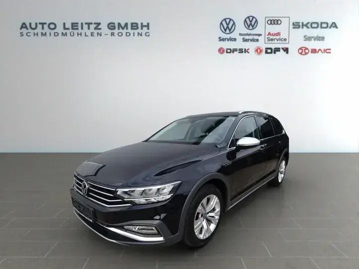 Schwarz deep black Gebraucht 2021 VW Passat Alltrack Kombi | 29.640 € (Guter Preis) - Bild 1/4