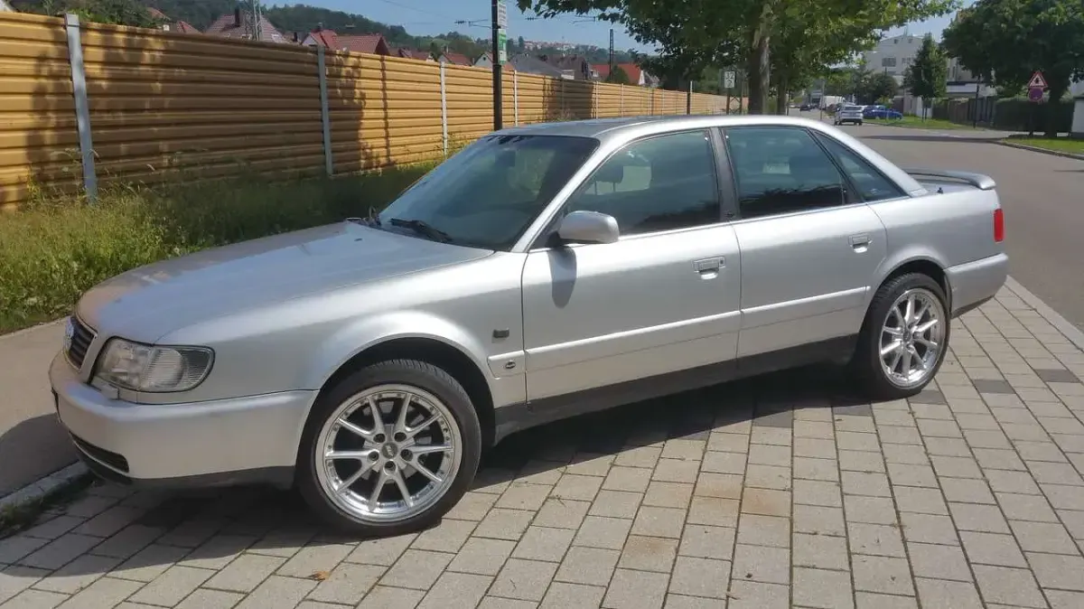 Gebraucht Audi S6 Design 230 PS (169 kW) 1994 Silber Limousine