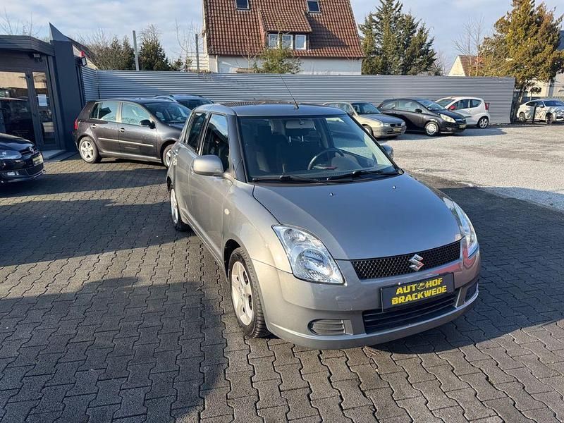 Gebraucht Suzuki Swift Comfort 102 PS (75 kW) 2008 Grau Limousine