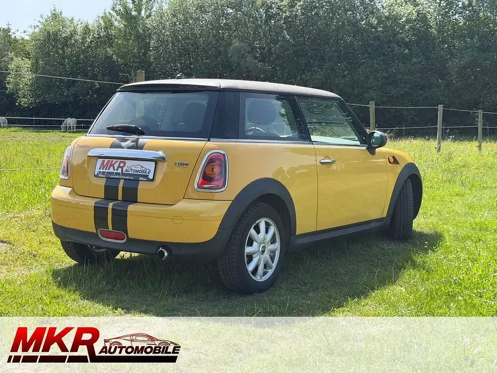Gebraucht Mini ONE Pepper 95 PS (69 kW) 2009 Gelb Kleinwagen