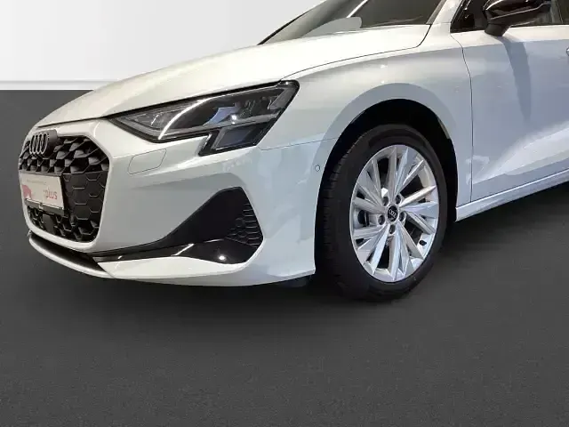 Brugt Audi A3 Advanced 116 HK (85 kW) 2025 Hvid Sedan