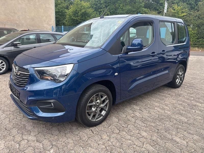 Blau Gebraucht 2019 Opel Combo Life Edition Van / Kleinbus | 14.800 € (Guter Preis) - Bild 1/4