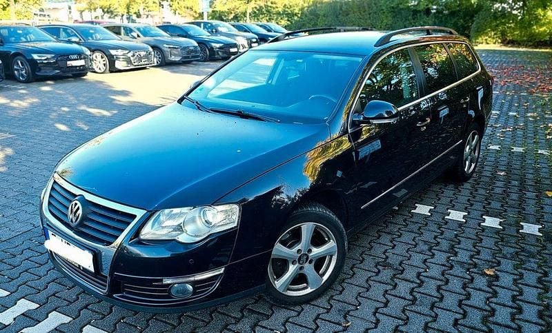 Schwarz Gebraucht 2010 VW Passat Comfortline Kombi | 3.200 € (Guter Preis) - Bild 1/4