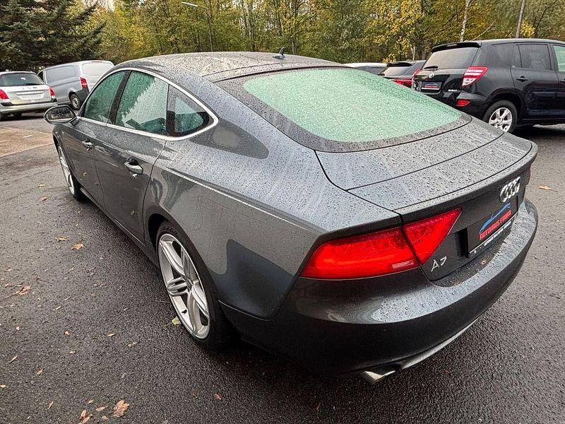 Gebraucht Audi A7 Sport 245 PS (180 kW) 2011 Grau Kleinwagen
