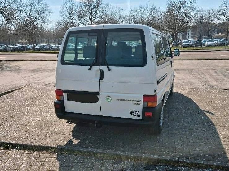 Second-hand VW Transporter 102 CP (75 kW) 2002 Alb Van