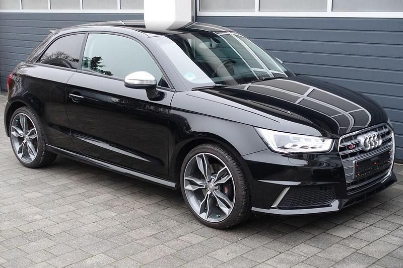 Gebraucht Audi S1 Ambiente 231 PS (169 kW) 2014 Schwarz Kleinwagen