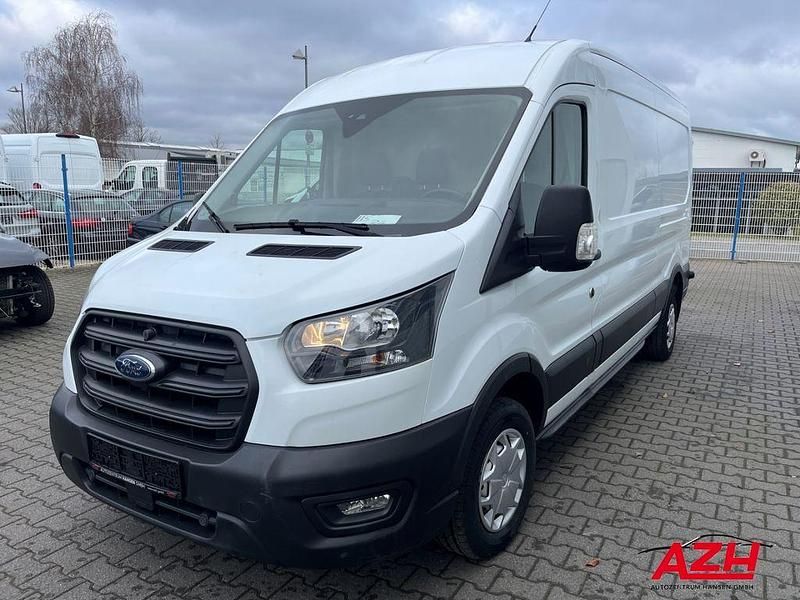 Usado Ford Transit Trend 131 HP (96 kW) 2023 Branco Monovolume
