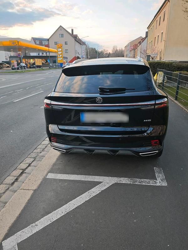 Gebraucht MG HS Luxury 170 PS (125 kW) 2024 Schwarz SUV