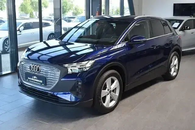 Gebraucht Audi Q4 e-tron S-Line 150 kW (204 PS) 2022 Blau SUV