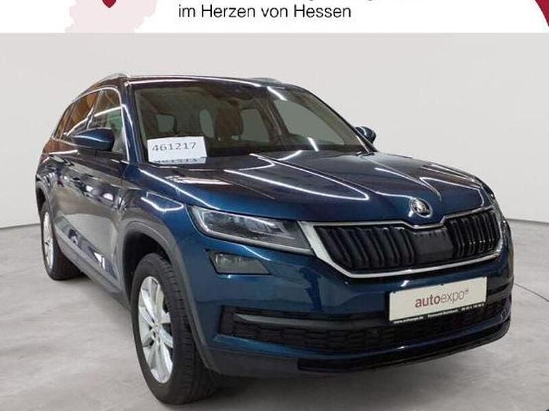 Lavablau metallic Gebraucht 2020 Skoda Kodiaq Style SUV | 23.390 € (Fairer Preis) - Bild 1/4