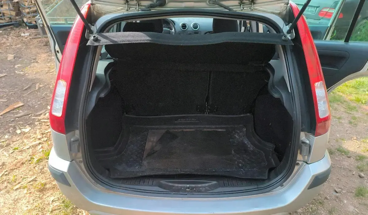 Gebraucht Ford Fusion 80 PS (58 kW) 2006 Silber Kleinwagen