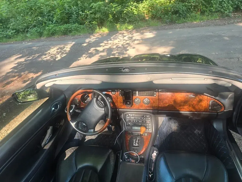 Gebraucht Jaguar XKR S 363 PS (266 kW) 2000 Schwarz Cabrio