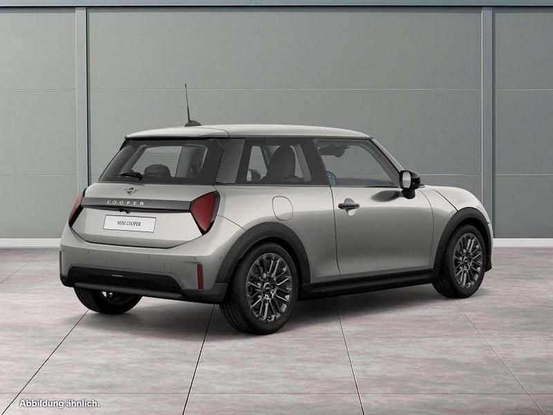Gebraucht Mini Cooper 156 PS (114 kW) 2024 Silber Kleinwagen