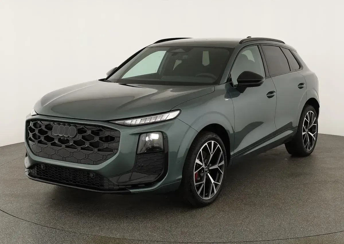 Gebraucht Audi Q3 S-Line 204 PS (150 kW) 2026 SUV