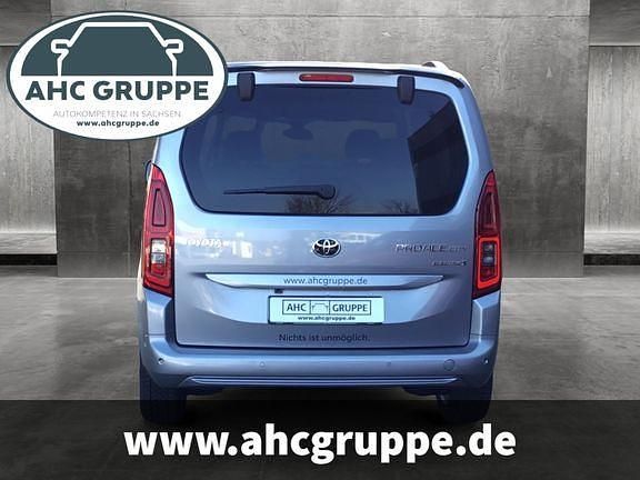 Gebraucht Toyota Proace Verso City 100 kW (136 PS) 2023 Silber Kombi