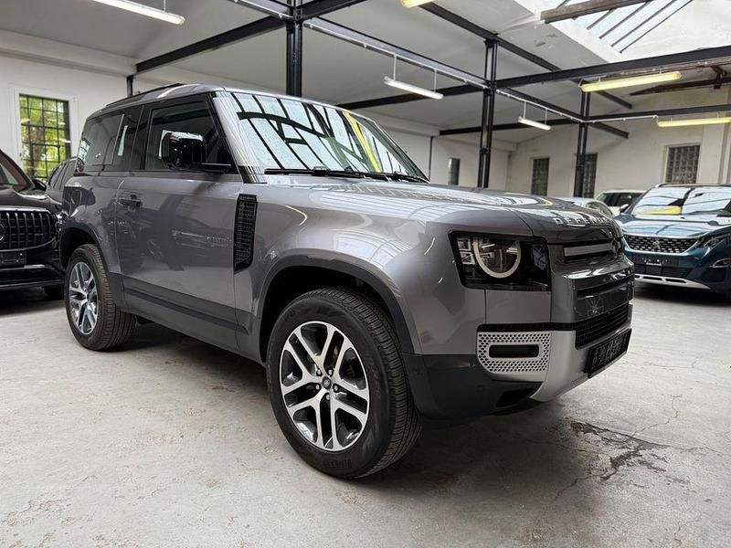 Grau Gebraucht 2022 Land Rover Defender SUV | 51.870 € - Bild 1/4