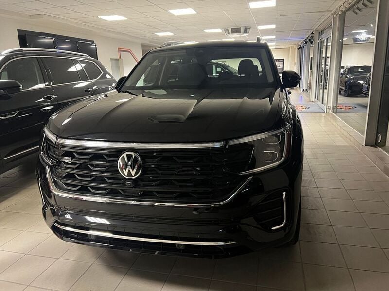 Deep black pearl Neu 2025 VW Atlas SEL Premium SUV | 70.970 € (Etwas zu teuer) - Bild 1/4