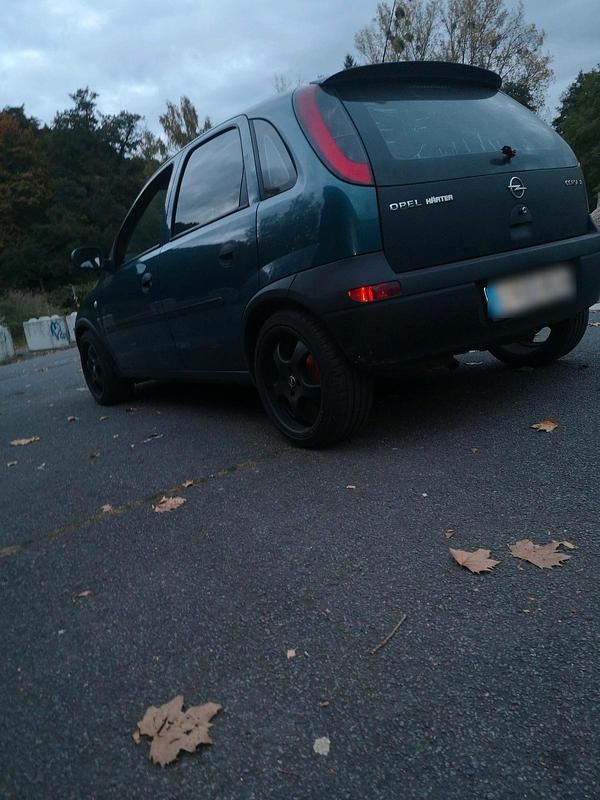 Andere farben Gebraucht 2003 Opel Corsa Kleinwagen | 790 € (Etwas zu teuer) - Bild 1/4