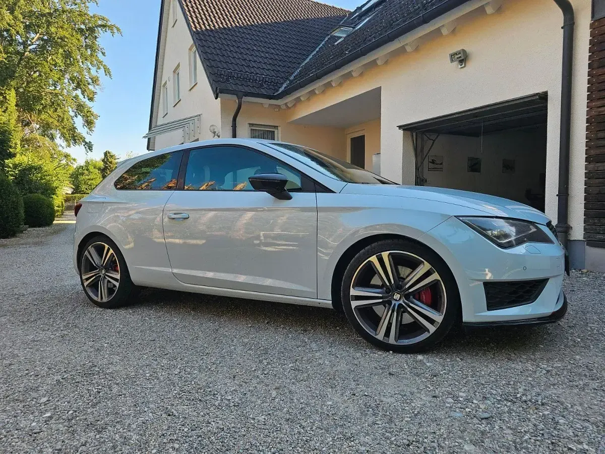 Gebraucht Seat Leon SC CUPRA 280 PS (205 kW) 2014 Weiß Kleinwagen