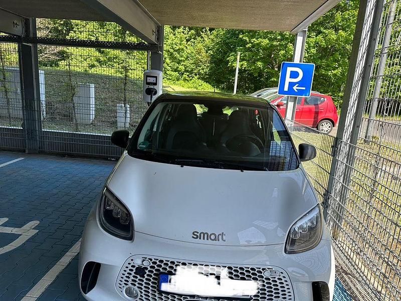 Gebraucht Smart ForFour Electric Drive 60 kW (82 PS) 2020 Weiß Kleinwagen