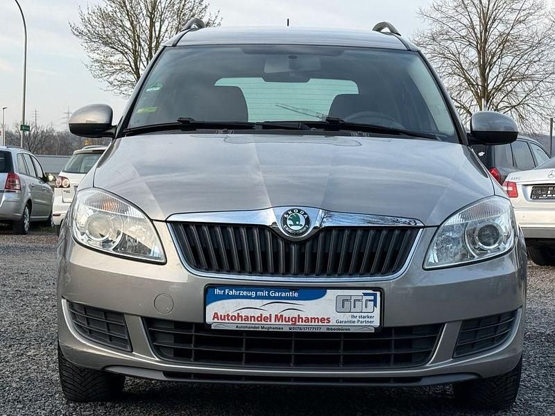 Gebraucht Skoda Roomster Plus Edition 69 PS (50 kW) 2012 Beige Van / Kleinbus