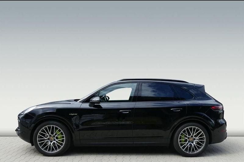 Schwarz Gebraucht 2023 Porsche Cayenne Platinum Edition SUV | 78.200 € (Fairer Preis) - Bild 1/4