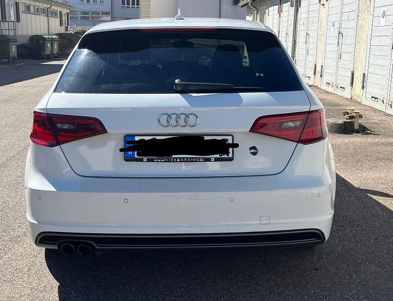 Gebraucht Audi A3 S-Line 140 PS (102 kW) 2013 Weiß Limousine