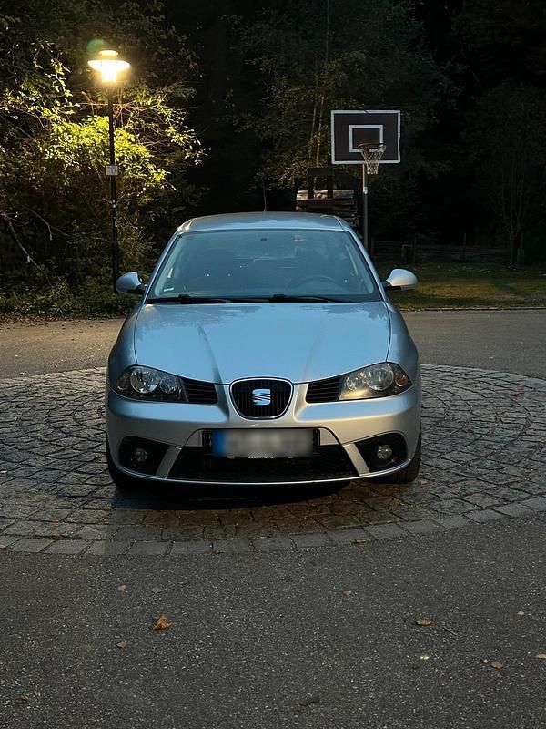 Gebraucht Seat Ibiza 86 PS (63 kW) 2006 Silber Kleinwagen