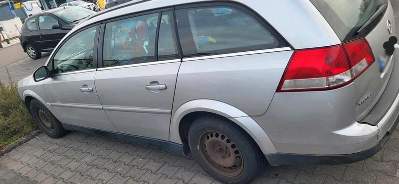 Gebraucht Opel Vectra 140 PS (102 kW) 2007 Silber Kombi